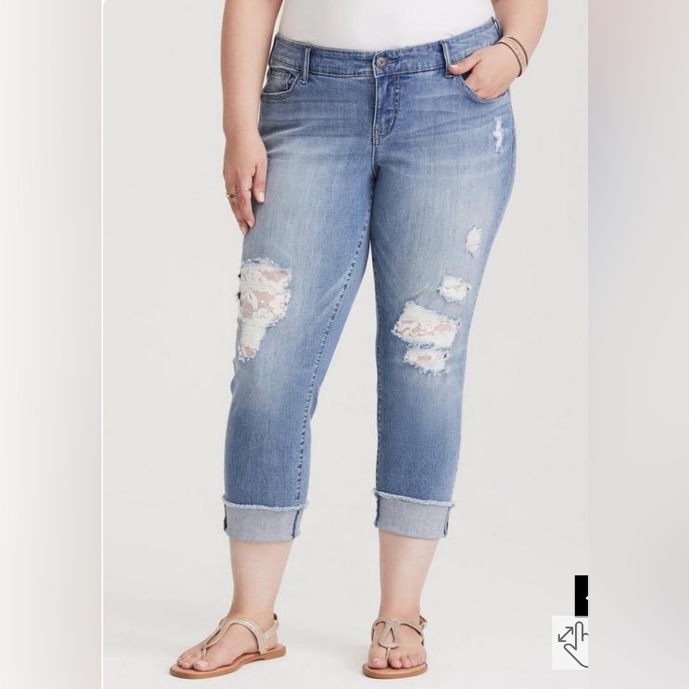 Torrid Cropped Jeans